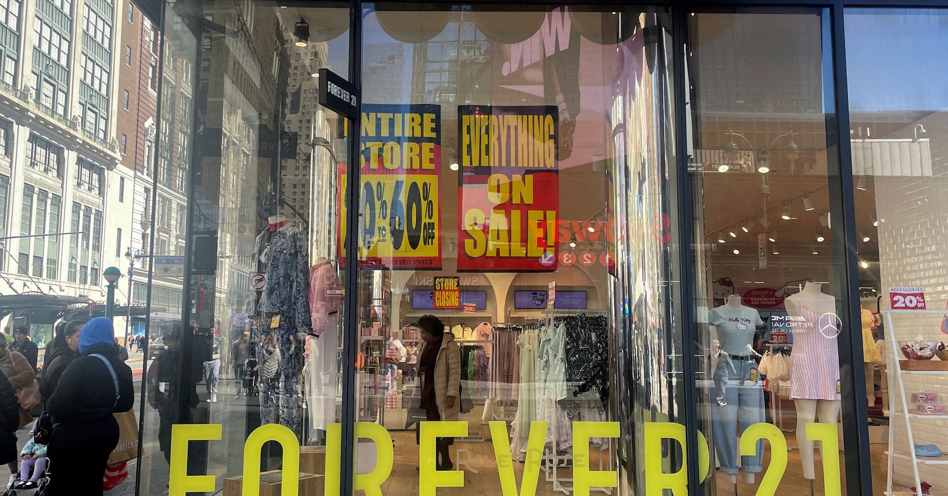 Forever 21 looks to resurrect China, North America business with new partners