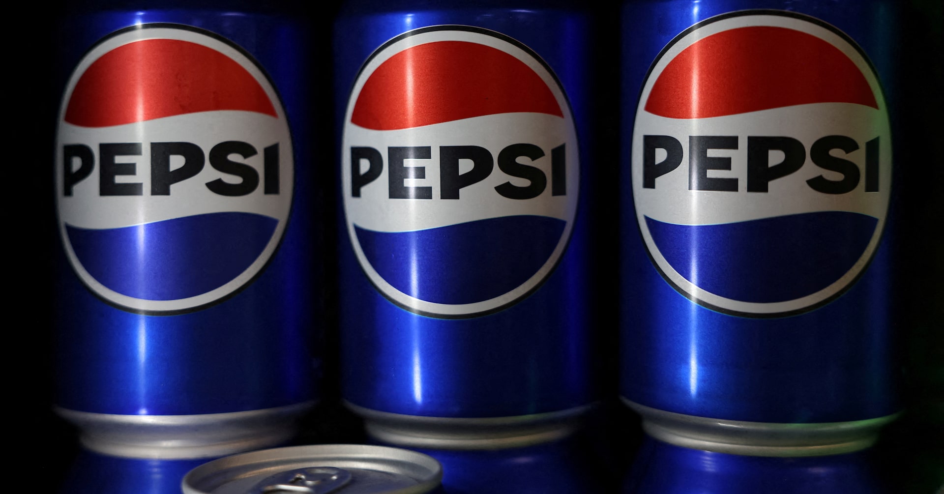 PepsiCo sharpens energy drink focus with bigger Celsius stake